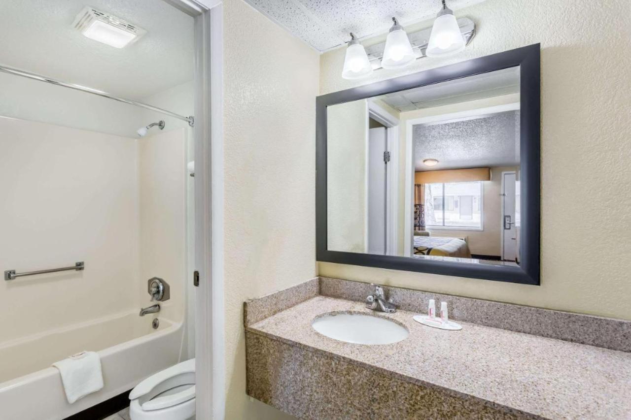 Amerivu Inn & Suites-Extended Stay Aberdeen Екстериор снимка