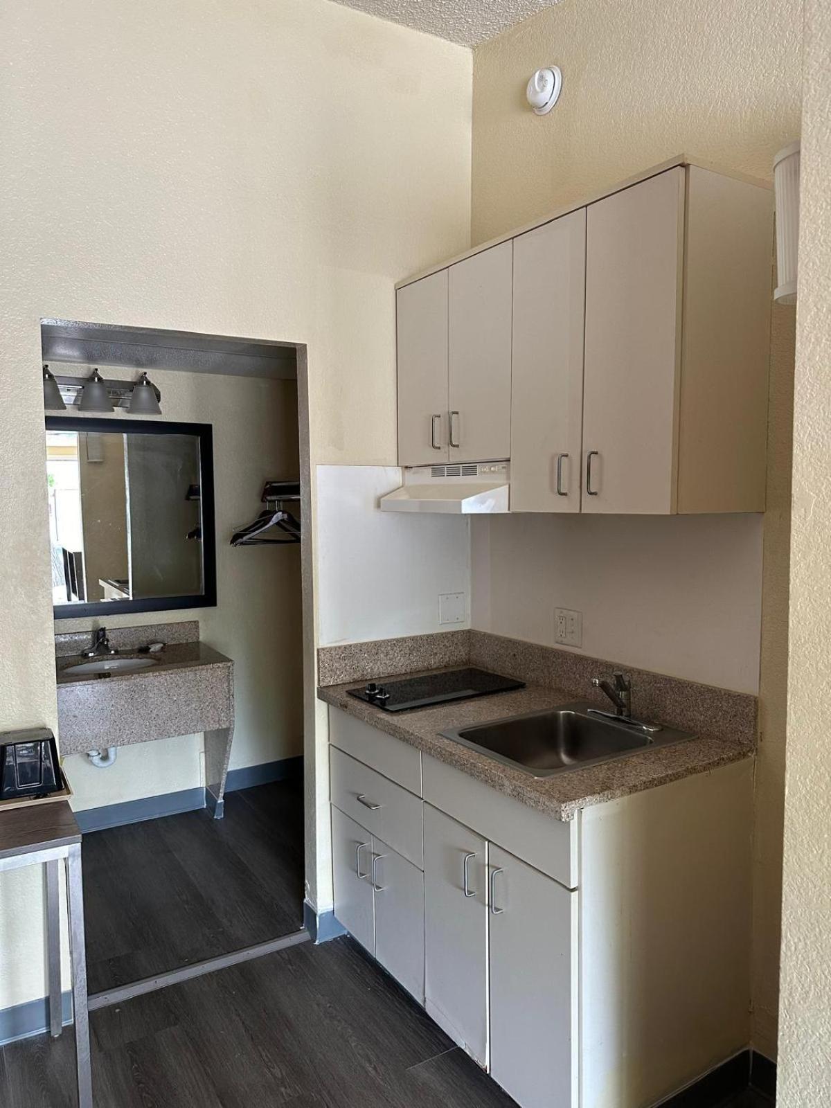 Amerivu Inn & Suites-Extended Stay Aberdeen Екстериор снимка